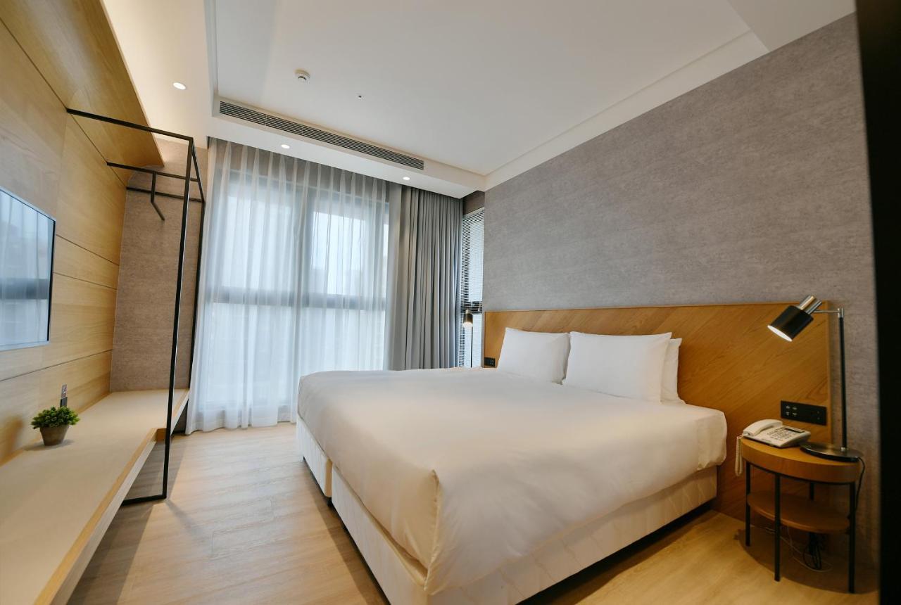 Check Inn Select New Taipei Sanchong Exterior photo